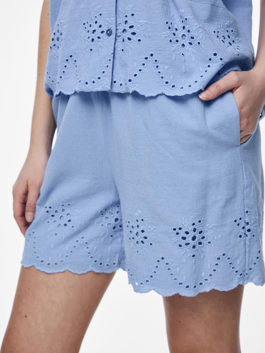 PCALMINA Shorts - Hydrangea